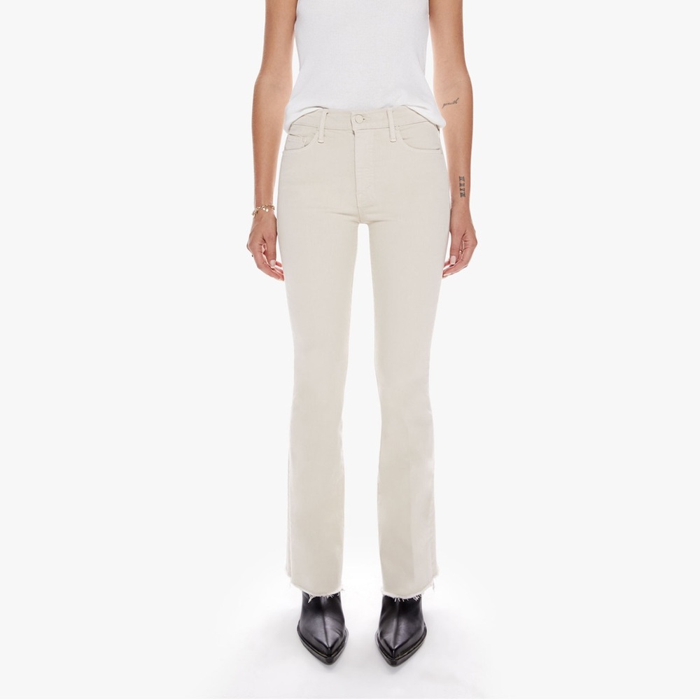 MOTHER The Weekender Fray flare Jeans in Fog